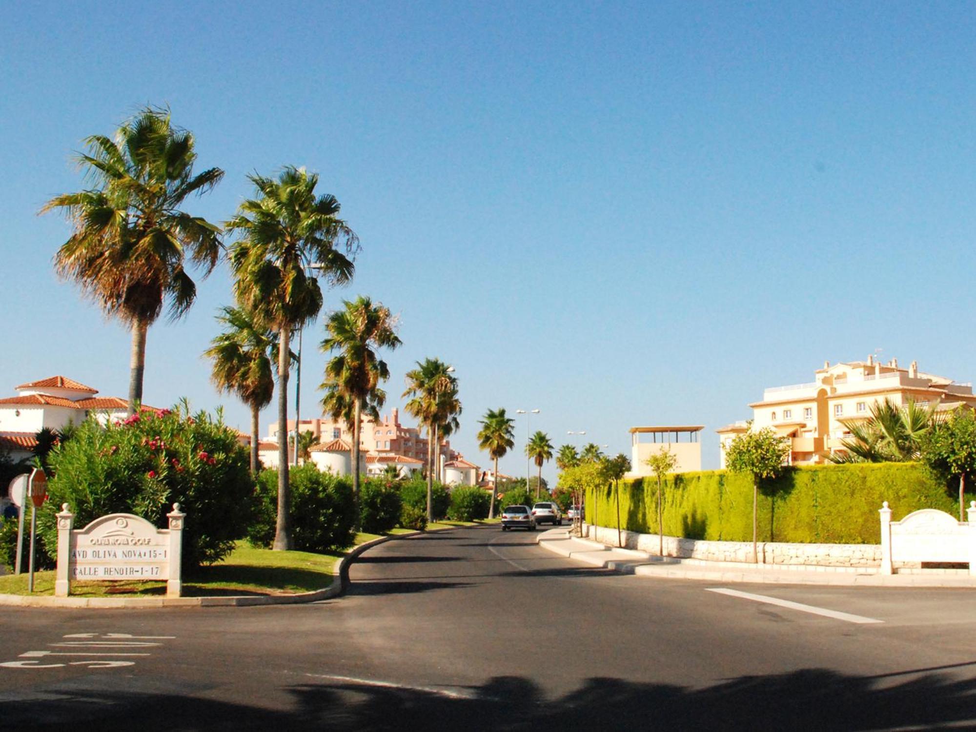 Villa Gaudi Оліва Екстер'єр фото